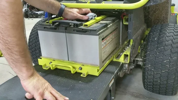 How to Disconnect Lawn Mower Battery Without Hassle